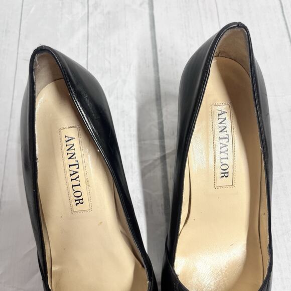 Vintage Ann Taylor Heels Pumps Shoes size 7.5M Black Leather Made in Italy 2.75" - Picture 6 of 9